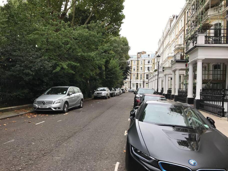 Stunning 2 Bed/2Bath Flat In Heart Of Kensington Apartment London Luaran gambar