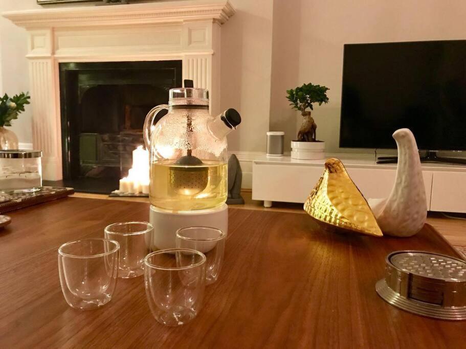 Stunning 2 Bed/2Bath Flat In Heart Of Kensington Apartment London Luaran gambar