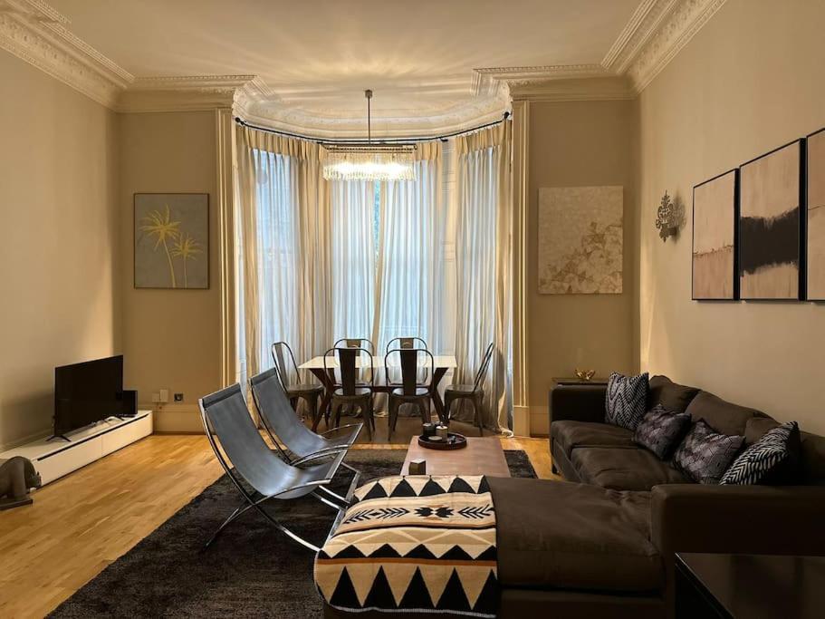 Stunning 2 Bed/2Bath Flat In Heart Of Kensington Apartment London Luaran gambar